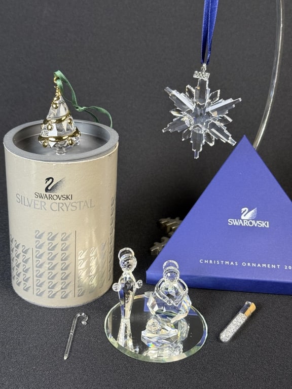 Swarovski Crystal Christmas Holiday Lot Tree ornament, 2006 snowflake Ornament, small nativity set (1 of 7)