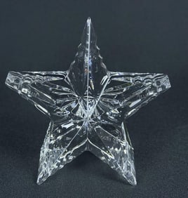 Waterford Crystal Standing Star Paper Weight 4 x 1 inches. Free from damage.