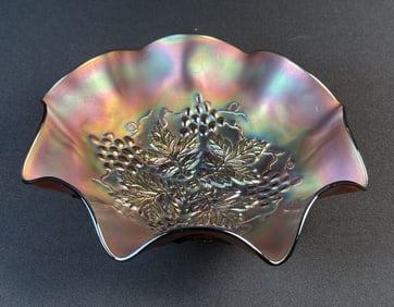 Northwood Carnival Glass Bowl Grape Leaves 9 x 2.5 inches. Free from damage.
