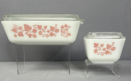 Pyrex Pink Gooseberry Set of 2 503 1.5 QT, 501 Fridgie