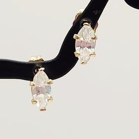 14K Yellow Gold Cubic Zirconia Stud Earrings Backs are 14K. Weighs 0.8 grams