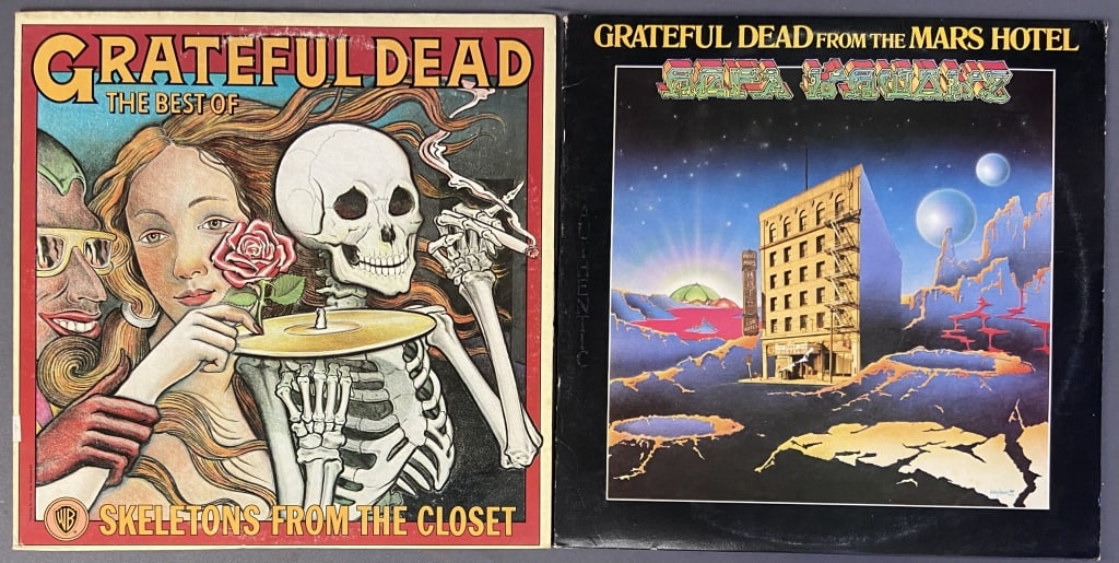 Grateful Dead Vinyl Records Set of Two The Best of Skeletons from the Closet, Warner Brothers W (1 of 9)