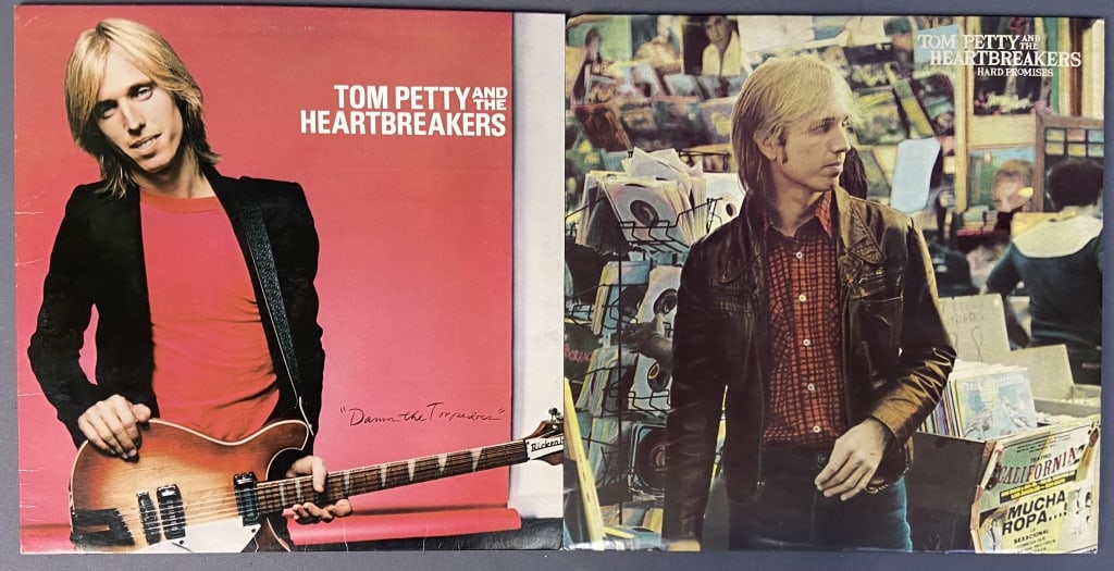 Tom Petty & the Heartbreakers Vinyl Records Hard Promises, Backstreet Records BSR-5160, 1981,: Hard Promises, Backstreet Records BSR-5160, 1981, includes mini poster. Damn the Torpedoes, Backstreet Records MCA-4105, 1978. Both include protective sleeves, vinyl sold untested. Split in cover of D