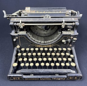 Underwood Standard Typewriter No 5 Dirt wear and rust over all. 12 x 9 x 12 inches.