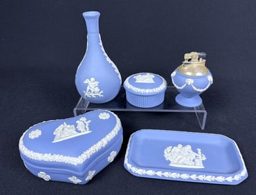 Vintage Wedgwood Jasperware Set 5 pieces. Lighter untested. Repaired crack on heart shaped box lid.