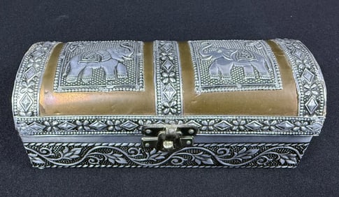 Vintage Embossed Metal Trinket Box Elephants 7 x 3 x 3 inches. Felt lined.