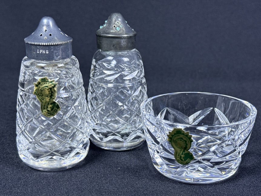 Waterford Crystal Salt & Pepper Shaker Salt Dip Set. 3.5 x 2 inches. And 1.5 x 2.5 inches. No cracks (1 of 4)