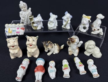 Vintage Mixed Lot Small Ceramic Figurines Several marked "Japan" some crazing on pig salt & pepper