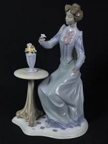 Lladro Porcelain Figurine 6518 A Lovely Thought 13 inches tall by 9 inches wide. Some range to rear