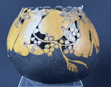 Carved Gourd By Bonnie Drake Kentucky 5 inches tall by 8 inches wide.