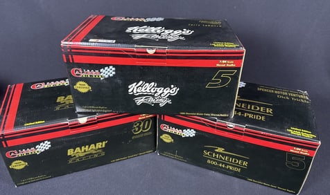 Team Caliber 1:24 Diecast Car NASCAR Terry Labonte Corn Flakes 1999 Monte Carlo, Dick Trickle