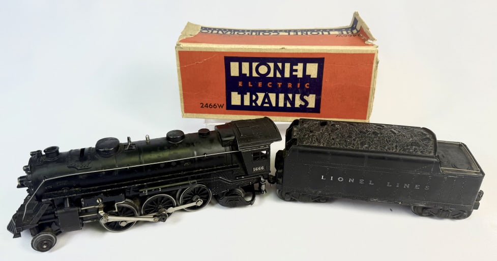Lionel O-Gauge Engine 1666 & Tender 2466 Untested. Signs of age overall. Tender has box. See photos: Untested. Signs of age overall. Tender has box. See photos for condition details.