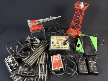 Lionel Mixed Electronics Lot Switchers Transformer Beacon No 394. Untested. Trainmaster hums when