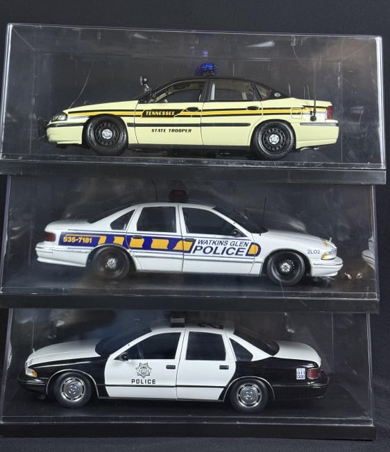 Chevy Caprice & Impala 1:18 Diecast Police Cars Watkins Glen, Las Vegas and Tennessee State. With (1 of 7)
