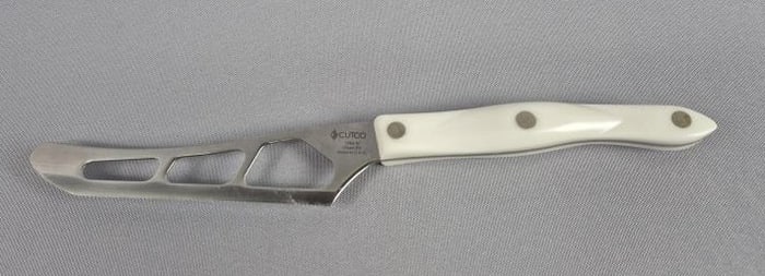 Cutco Cheese Knife 1764 Few marks on blade. Please see images for details regarding the condition.