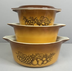 Pyrex Old Orchard Casseroles Set of 3 This set of casseroles are in good condition. Some scratches