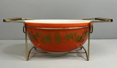 Pyrex Red Golden Leaf Holly Pinecone Dish Mid century kitchen Christmas Pyrex 4 Qt Red golden leaf