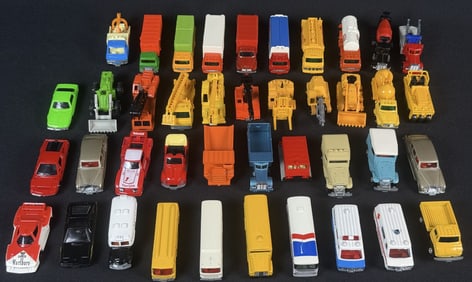 Vintage Tomy Tomica 1/64 Diecast Cars Mixed Lot 41 cars please refer to photos for items and