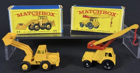 2 Lesney Matchbox 11 Jumbo Crane 69 Hatra Tractor Shovel With original boxes. Some wear on boxes.