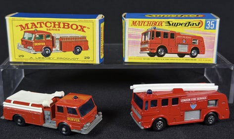 2 Lesney Matchbox Fire Trucks 29 35 Merryweather Fire Engine and 26 Fire Pumper Trick. With original