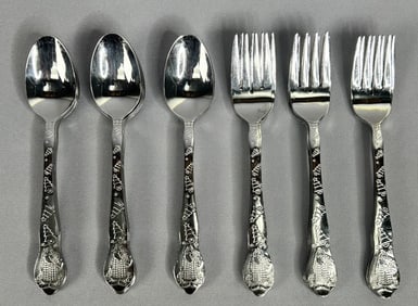 Sakura Magic of Santa Teaspoon Salad Fork Set Set of 12 teaspoons. Set of 11 salad forks.