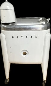 Vintage Maytag Gyrator Washer Maytag Gyrator Washer model E2L. Serial no. 17446. Minor rusting on