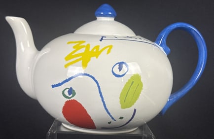 Picasso Living Teapot The Washerwoman 1962 Masterpiece Editions Ltd. 1996. Excellent condition free