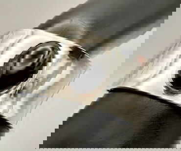 925 Sterling Onyx Cuff Bracelet Mexico Weighs 28.7 grams.: Weighs 28.7 grams.