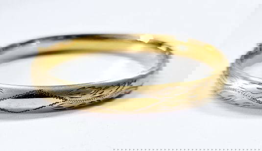 Vintage Etched 14K Gold Filled Bangle Bracelet Bracelet weighs 9.4 Grams: Bracelet weighs 9.4 Grams