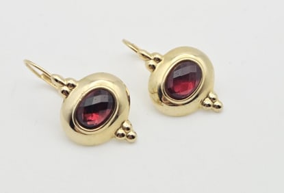Vintage 14K Gold Faceted Garnet Earrings Earrings Weigh 2.2 Grams