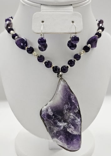 Tibetan Silver Amethyst Necklace & Earrings Necklace weighs 94.7: Necklace weighs 94.7 Grams Measures 28" Stone from Northern Cape Province South Africa