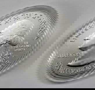 5 OZ .999 Pure Silver America the Beautiful Coin Un circulated bullion: Un circulated bullion grade5 ounces .999 fine silverIn coin capsuleAmerica the Beautiful, 2013 Washington Quarter with Fort