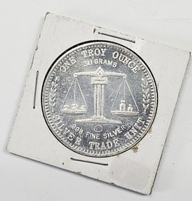 Trade Unit 1 Troy Ounce .999 Fine Silver Round See images regarding condition.
