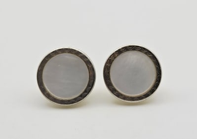 Vintage Sterling Silver Mother of Pearl Earrings Earrings Weigh 2.8 Grams