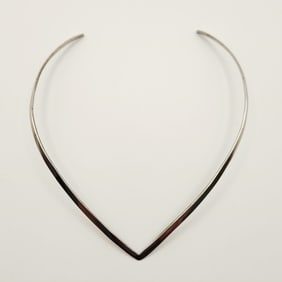 Vintage Sterling Silver Choker Collar Necklace Necklace is