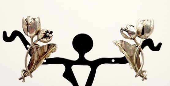 925 Sterling Floral & Leaves Screw Back Earrings Mexico Weighs 9.3 grams