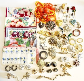 Vintage Handkerchiefs Brooches Pins Earrings Scarf Clips Sweater Clips Necklace & Earrings