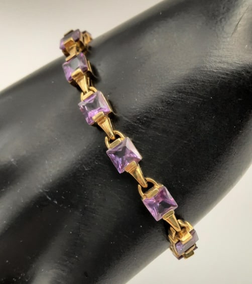 925 Vermeil Amethyst Tennis Bracelet Weighs 13.48 grams: Weighs 13.48 grams