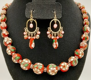 Cloisonne Necklace & Earrings Set Necklace is 18" & weighs 55.2 grams Earrings weigh 6.1 grams.