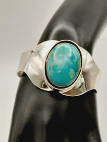 925 Sterling Turquoise & Lapis Flip Stone Cuff Bracelet Weighs 42 grams.