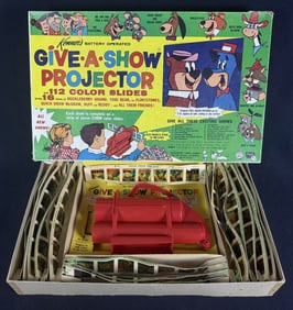 Vintage Kenner Give A Show Projector 1961 Untested. Slides have some warping. Please refer to photos