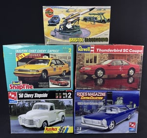 Unbuilt Plastic Model Kits AMT Revell Airflex Not thoroughly inspected for completeness. Please see