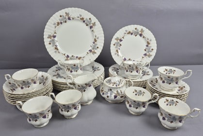 Royal Albert Lorraine Fine Bone China Dish Set Includes 8 dinner plates, 10.5 inches. 8 salad
