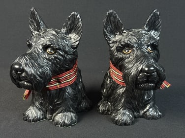 Vintage Scottie Dog Bookends With ribbons and felt bottoms. Excellent condition. 7 x 7 x 4 inches