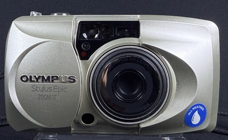 Olympus Stylus Epic Zoom 170 Film Camera Untested. With strap. No battery leakage. Free from damage.