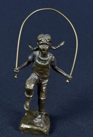 Mark Hopkins Bronze Skippin Rope 1998 88/950 252 grams. 5.25 inches tall. With original box. Box has