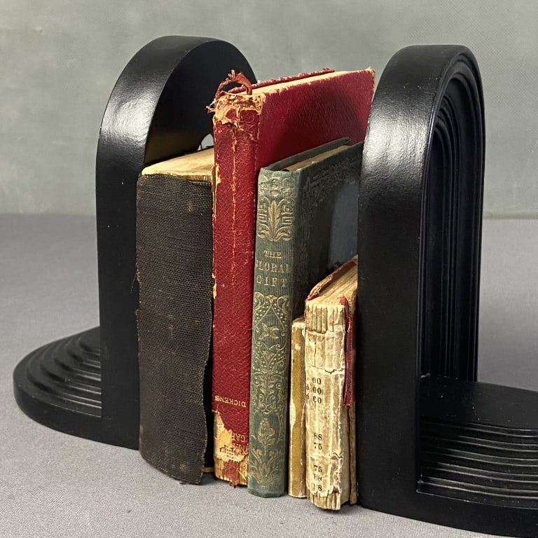 Antique Miniature Pocket Books Set of Five A Christmas Carol by Charles Dickens published by Dodge (1 of 16)