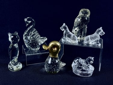 Clear Art Glass Grouping Cats Birds Dogs 8 pieces see photos for items and condition details. 8 x 8