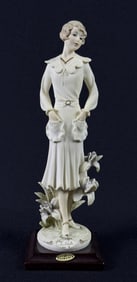 Florence Giuseppe Armani Figurine Iris 353F Excellent condition free from damage. 9 inches tall