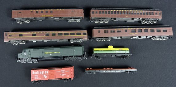 Mixed Lot HO Scale Train Cars Pennsylvania Untested. Light to heavy signs of age on each. Please